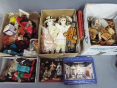 Dolls - a quantity of International costume dolls, Spanish dressed dolls,