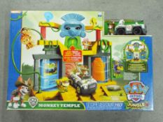 Spinmaster - A boxed Paw Patrol Jungle Rescue Monkey Temple playset.