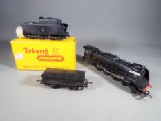 Triang Model Railways TT gauge - a Triang TT gauge diecast model locomotive 462 #1401 ALS16,