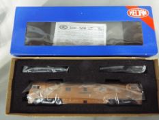 Heljan - an OO gauge model diesel locomotive Champion op no D1015 # 5203 mib