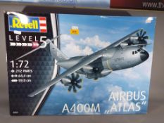 Revell - a 1:72 scale model kit, Airbus Atlas A400M,