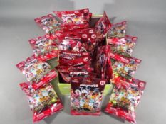 Playmobil - 30 packs of Playmobile #9444 construction sets,