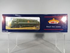 Bachmann Branch Line - a Class 42 Warship diesel op no D816 Eclipse BR green # 32-052,