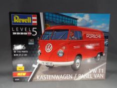 Revell - VW T1 Kastewagen / Panel Van 1:16 scale Level 5 model kit #07049, 146 parts,