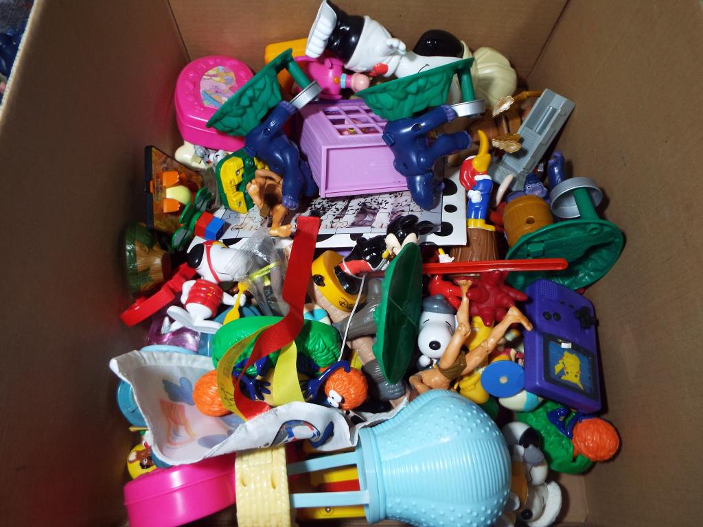 Vintage Toys - two boxes containing a large quantity of mainly vintage McDonalds collectible toys - Image 3 of 3