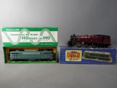Hornby - A Hornby Acho OO/HO gauge SNCF Bo-Bo Overhead electric loco BB16009,