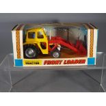 Britains - A boxed Britains 9572 Massey Ferguson Front Loader Tractor.