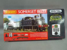 Hornby Somerset Belle OO gauge train set with digital command control system,