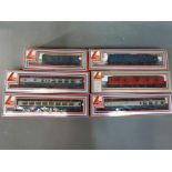 Lima - Six boxed OO gauge coaches by Lima, models appear NM in original boxes.