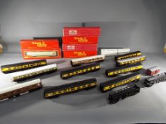 Hornby - 20 items of OO gauge rolling stock, passenger and goods,