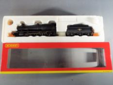 Hornby - an OO gauge BR 2-8-0 locomotive and tender class 2800, op no 2836,