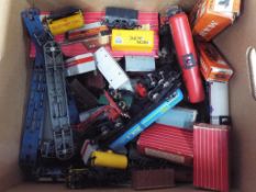 Model railways - approximately 57 items of OO gauge rolling stock,