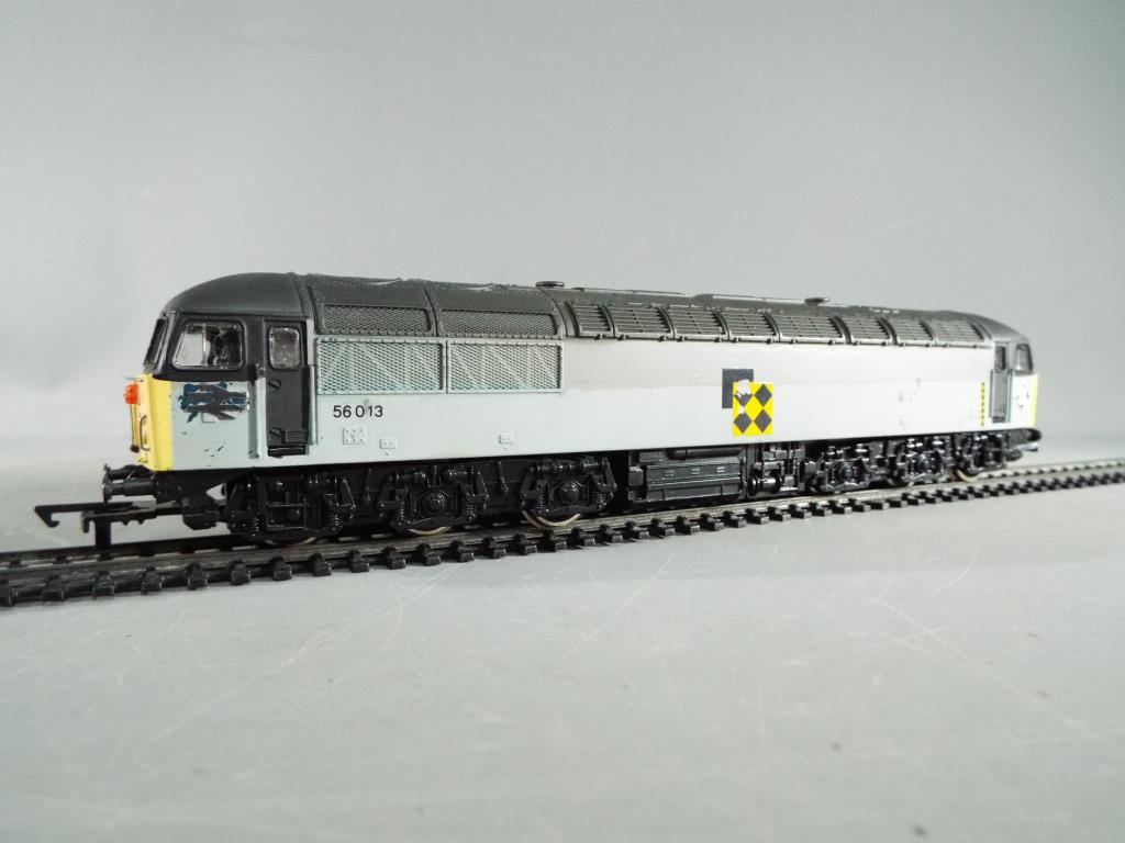 Dapol - an OO gauge class 56 locomotive op no 56013 # D 12,