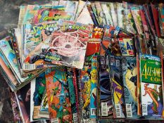 Marvel Comics - a collection of approximately 100 American / US comics, Starman, Green Lantern,