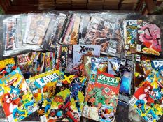 Marvel Comics - a collection of approximately 100 American / US comics, X-Men, Warlock, Wolverine,