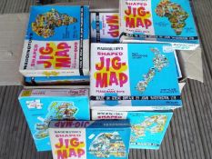 Waddington's shaped Jig-Map, interlocking jig-saws of countries and continents, 19 boxed sets,