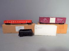 A small collection of O gauge rolling stock to include Atlas Trains Austria.