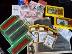 Model scenics - a good mixed lot of predominantly N gauge scenics kits, Ratio, Fleetline,