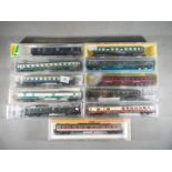 Hornby, Minitrix, Arnold, Roco - 11 N Gauge Passenger Coaches.