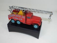 Corgi Chipperfields Circus - a diecast model Circus Scammell Crane six-wheel truck with original