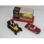 Corgi - An unboxed good Renault Floride # 222 and a Corgi Classics 1915 Model T Ford with driver