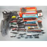 Hornby, Mainline, Lima and others - A box of OO gauge model railway parts, track, rolling stock,