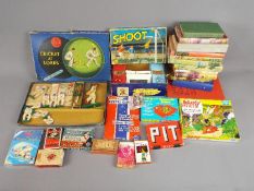 Chad Valley, Berwick and Others - A collection of vintage childrens books, games and puzzles.