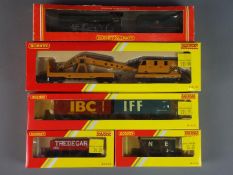 Hornby - A boxed Hornby OO gauge R133 a 4-6-0 steam locomotive and tender Op.No.