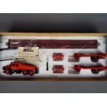 Corgi Heavy Haulage - A boxed Limited Edition Corgi Heavy Haulage #18004 Scammell Contractor,