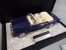 Franklin Mint - A boxed Franklin Mint Anniversary Limited Edition diecast 1:24 scale 1993 Rolls