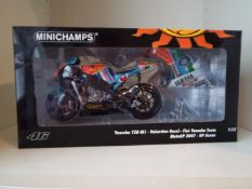 Minichamps Valentino Rossi Collection - a 1:12 scale diecast model Yamaha YZR-M1,