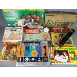 Parker, Waddington, Peter Pan Playthings and others - A collection of 10 boxed vintage games,