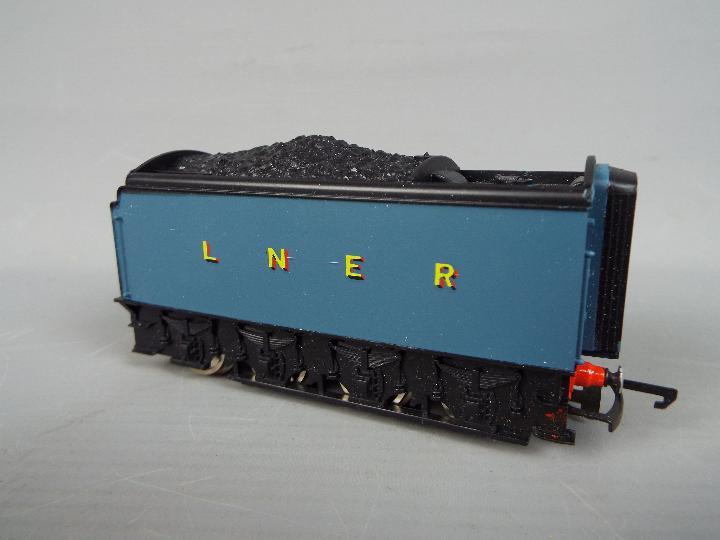 Wrenn - A boxed Special Limited Edition W2404 4-6-2 LNER blue A4 Class Op.No. - Image 7 of 7