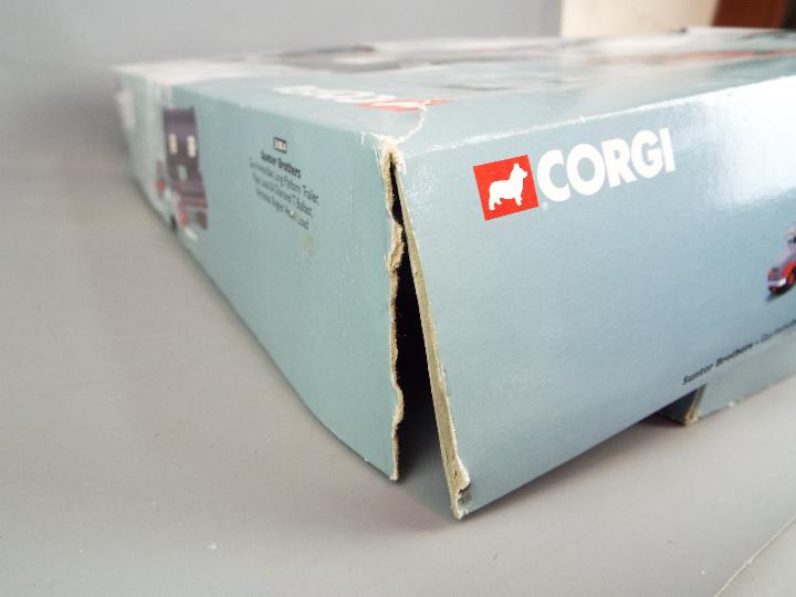 Corgi Heavy Haulage - A boxed Limited Edition #31014 Guy Invincible Long Platform Trailer, - Image 5 of 6