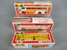 Diapet Yonezawa - A group of three boxed Japanese single deck diecast model buses by Diapet
