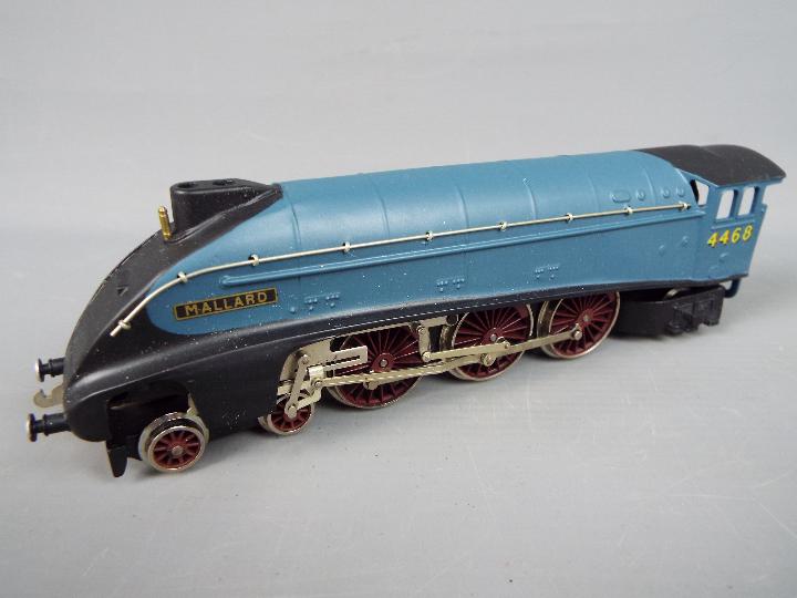 Wrenn - A boxed Special Limited Edition W2404 4-6-2 LNER blue A4 Class Op.No. - Image 6 of 7