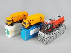 Conrad - Three boxed diecast vehicles.
