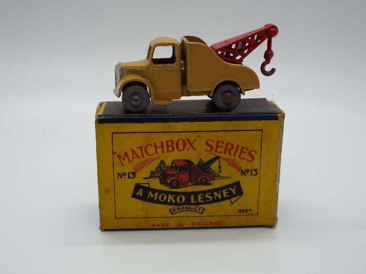 Matchbox Lesney - A boxed Matchbox RW #13 Bedford Wreck Truck. - Image 2 of 2