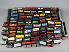 Model Railways - a large quantity of unboxed OO gauge goods rolling stock