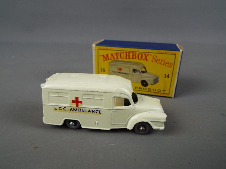 Matchbox by Lesney - Lomas Ambulance, silver plastic wheels with rounded axles # 14, - Image 2 of 3