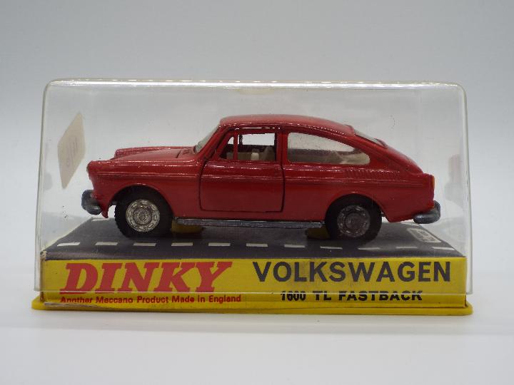 Dinky Toys - A boxed Dinky Toys #163 Volkswagen 1600 TL Fastback. - Image 2 of 3