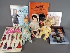 Dolls - A collection of five mid-century dolls to include a female, jointed Roddy Doll,