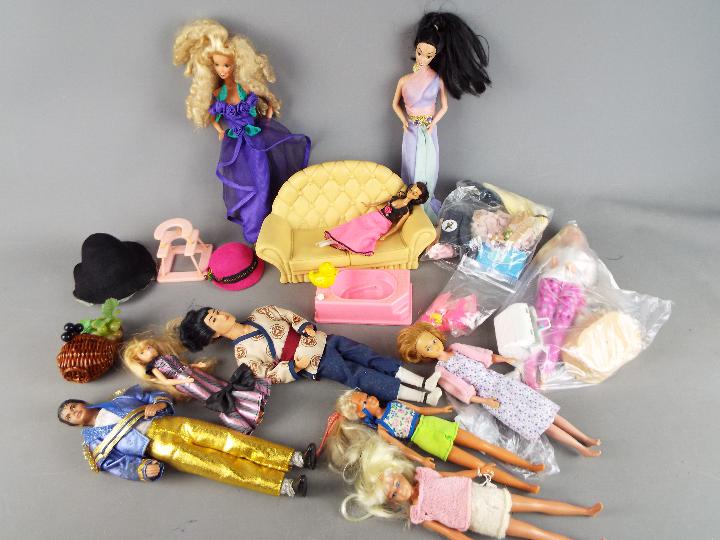 Fashion Dolls - A collection of fashion dolls to include Barbie, Disney and other. - Image 3 of 3