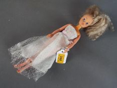 Pedigree Sindy - A long blonde haired Pedigree Sindy doll, marked to the rear of the head 'Sindy',