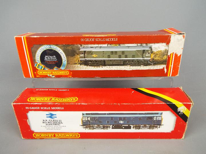 Hornby Railways - two diesel electric class 25 locomotives comprising BR blue livery op no 25239 #