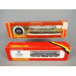 Hornby Railways - two diesel electric class 25 locomotives comprising BR blue livery op no 25239 #