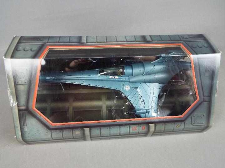 Battlestar Galactica - a Moebius Models hand-painted and assembled display model of Battlestar - Image 2 of 3