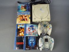 Sega - An unboxed Sega Dreamcast Games Console with 2x controllers,