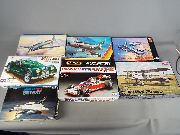 Roden; Hasegawa; Hobbycraft; Matchbox; Tamiya - Seven boxed plastic model kits in various scales.