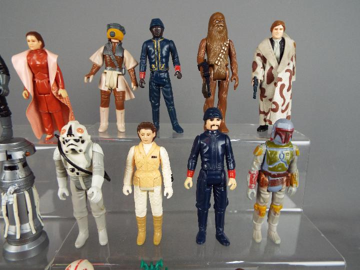 Star Wars, Kenner, Hasbro, LFL, CPG - An empire of 30 loose vintage Star Wars figures. - Image 5 of 5